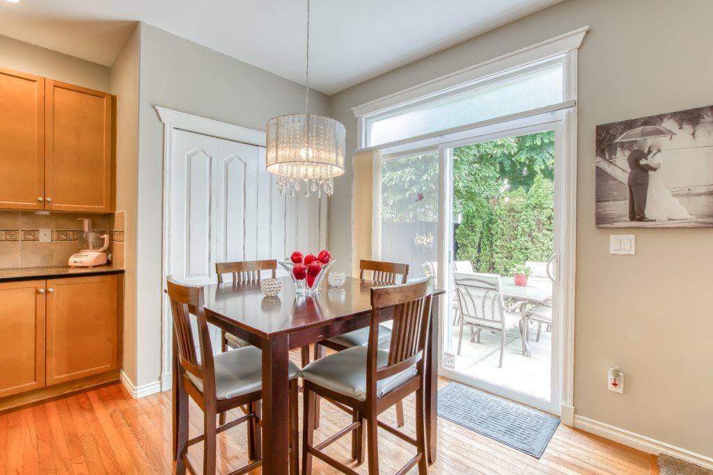 Photo 10: Photos: 20087 71 Avenue in Langley: Willoughby Heights House for sale : MLS®# R2466889