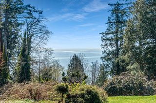 Photo 2: 13706 MARINE Drive: White Rock House for sale (South Surrey White Rock)  : MLS®# R2866912