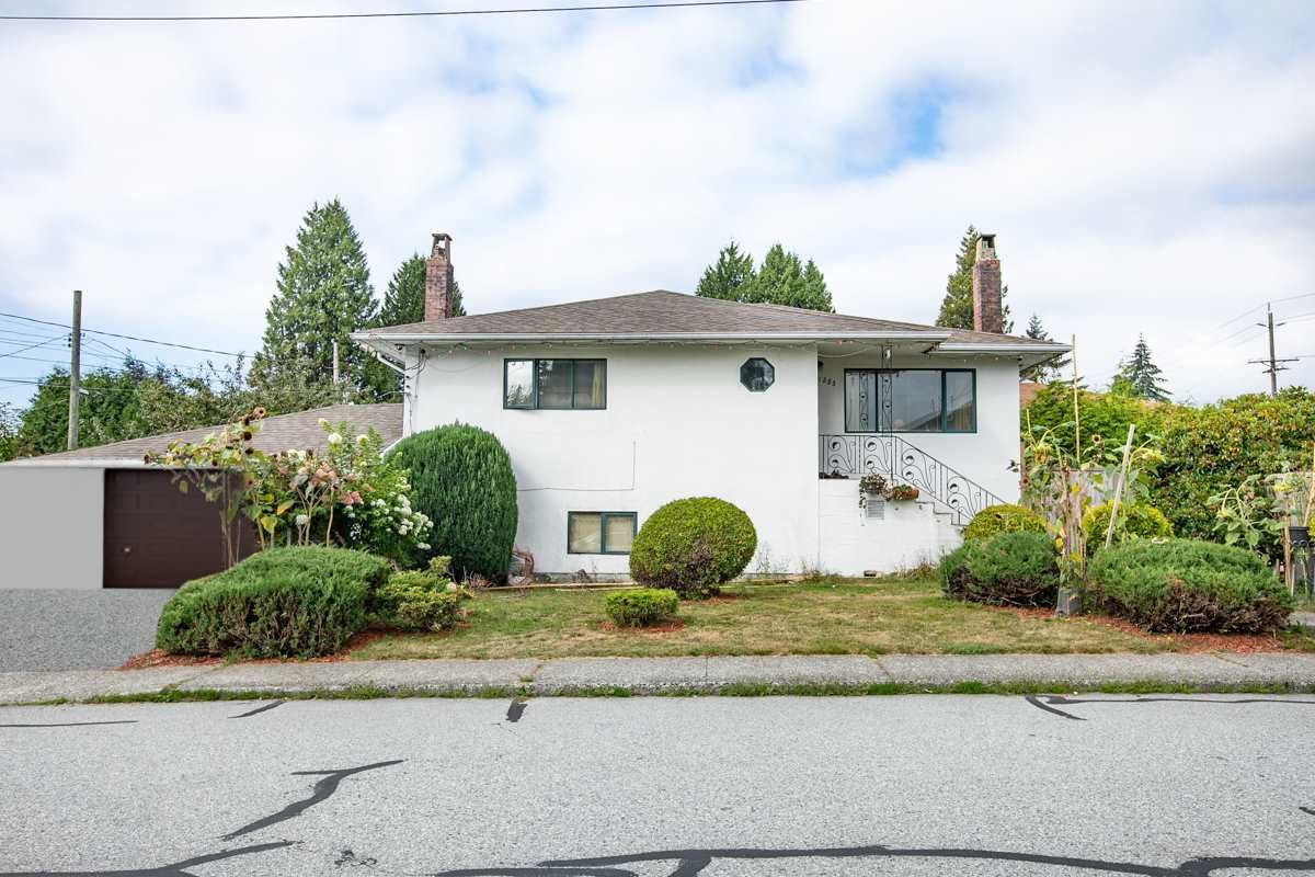 Main Photo: 1553 SUTHERLAND Avenue in North Vancouver: Boulevard House for sale : MLS®# R2497342