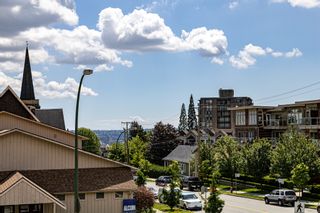 Photo 45: 1106 ST. GEORGES Avenue in North Vancouver: Central Lonsdale Townhouse for sale : MLS®# R2460985
