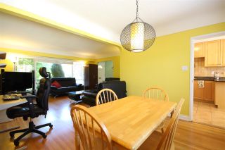 Photo 3: 2323 W 23RD Avenue in Vancouver: Arbutus House for sale (Vancouver West)  : MLS®# R2084967