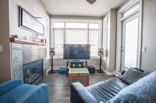 Photo 2: 421 910 Centre Avenue NE in Calgary: Bridgeland/Riverside Apartment for sale : MLS®# A2093452