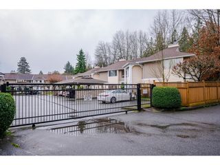 Photo 3: 40 9910 148 Street in Surrey: Guildford Townhouse for sale (North Surrey)  : MLS®# R2635777