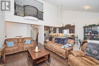 Photo 13: 7487 LIONSHEAD Avenue in Niagara Falls: House for rent : MLS®# 40380047