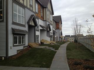 Photo 2: #468 130 NEW BRIGHTON Way SE in Calgary: New Brighton Row/Townhouse for sale : MLS®# A1200598