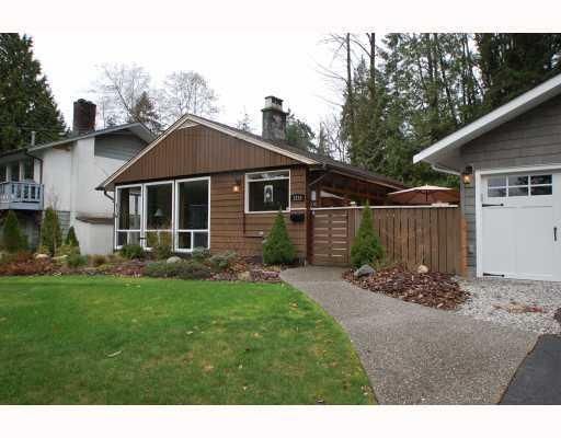 Main Photo: 1315 Arborlynn Drive in North Vancouver: Westlynn House for sale : MLS®# V810109