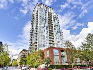 Photo 1: 705 550 TAYLOR Street in Vancouver: Downtown VW Condo for sale in "THE TAYLOR" (Vancouver West)  : MLS®# R2880768