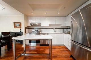 Photo 12: 1907 1050 BURRARD Street in Vancouver: Downtown VW Condo for sale in "THE WALL CENTER" (Vancouver West)  : MLS®# R2630988