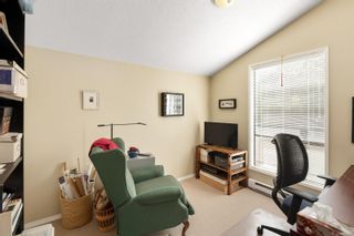 Photo 15: 988 Annie St in Saanich: SE Quadra Half Duplex for sale (Saanich East)  : MLS®# 855951