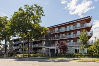 Photo 1: 401 7377 14TH Avenue in Burnaby: Edmonds BE Condo for sale in "VIBE" (Burnaby East)  : MLS®# R2089853