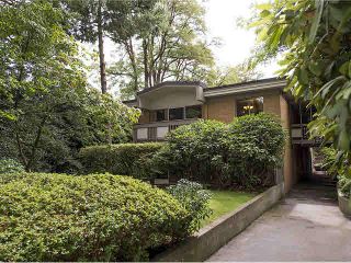 Photo 1: 5 5585 OAK Street in Vancouver: Shaughnessy Condo for sale in "SHAWNOAKS" (Vancouver West)  : MLS®# V1082732
