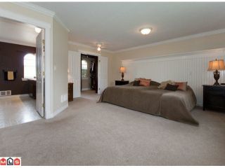 Photo 6: 8346 142A Street in Surrey: Bear Creek Green Timbers House for sale : MLS®# F1017708