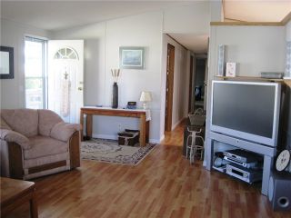 Photo 3: 167 145 KING EDWARD Street in Coquitlam: Maillardville Manufactured Home for sale in "MILL CREEK VILLAGE" : MLS®# V1052773