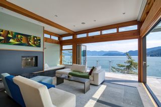 Photo 10: 1012 MARINE Drive in Gibsons: Gibsons & Area House for sale (Sunshine Coast)  : MLS®# R2723589