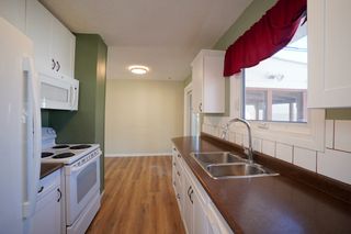 Photo 8: 7 Roe Street in Portage la Prairie: House for sale : MLS®# 202209532