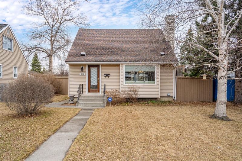 FEATURED LISTING: 914 Rundle Crescent Northeast Calgary