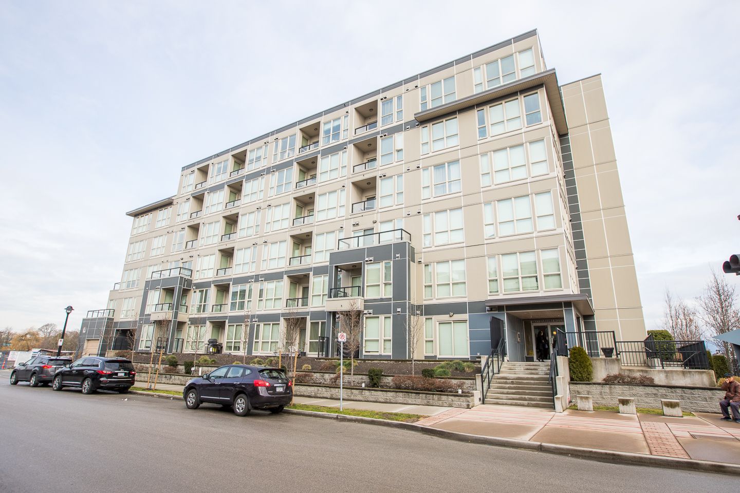 Photo 11: Photos: 398 4133 STOLBERG Street in Richmond: West Cambie Condo for sale in "REMY" : MLS®# R2346202