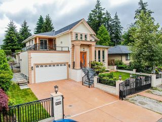 Photo 3: 5749 MCKEE Street in Burnaby: South Slope House for sale (Burnaby South)  : MLS®# R2752406