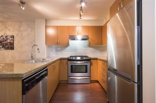 Photo 7: 210 3097 LINCOLN Avenue in Coquitlam: New Horizons Condo for sale in "LARKIN HOUSE AT WINDSOR GATE" : MLS®# R2159199