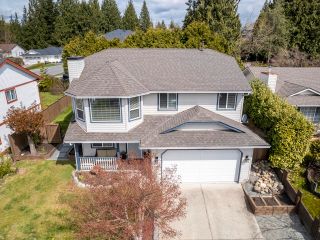 Photo 2: 32305 W BOBCAT Drive in Mission: Mission BC House for sale : MLS®# R2679499