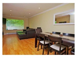 Photo 1: 111 6860 RUMBLE Street in Burnaby: South Slope Condo for sale in "GOVERNOR'S WALK" (Burnaby South)  : MLS®# V935758