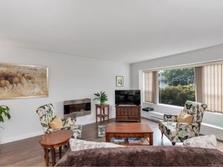 Photo 4: 3701 N Arbutus Dr in COBBLE HILL: ML Cobble Hill House for sale (Malahat & Area)  : MLS®# 841306