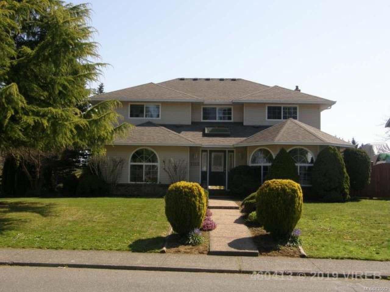 Main Photo: 1212 Malahat Dr in COURTENAY: CV Courtenay East House for sale (Comox Valley)  : MLS®# 830662