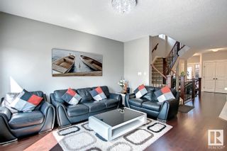 Photo 4: 17208 121 Street in Edmonton: Zone 27 House for sale : MLS®# E4377741
