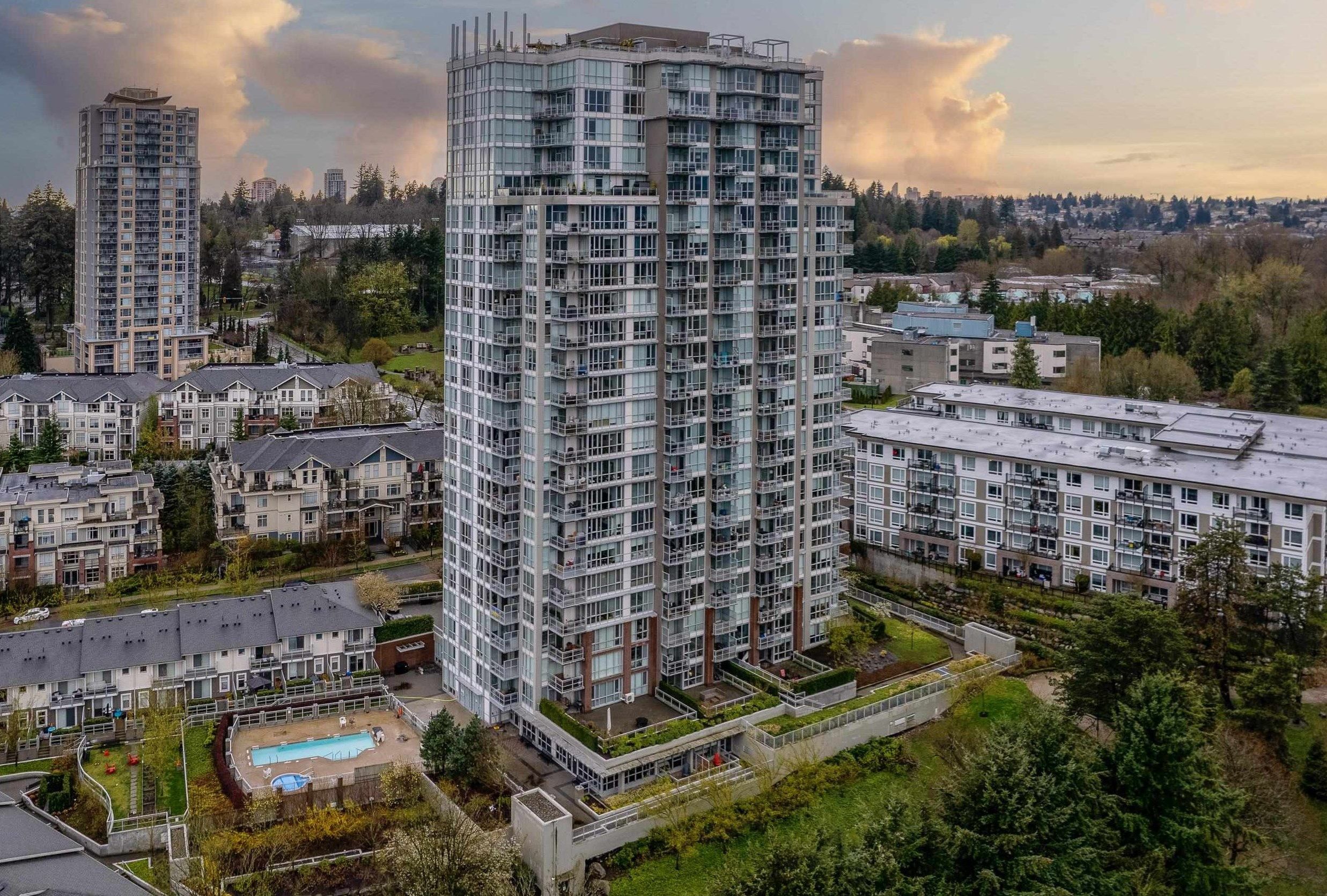 Main Photo: 1803 271 FRANCIS WAY in New Westminster: Fraserview NW Condo for sale : MLS®# R2768649