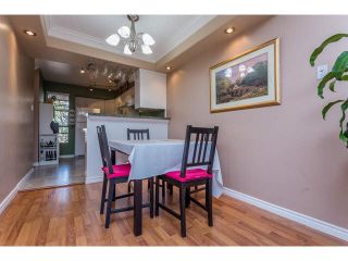 Photo 7: 49 13809 102 Avenue in Surrey: Whalley Townhouse for sale in "The Meadows" (North Surrey)  : MLS®# F1447952