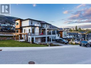 Photo 5: 2772 Canyon Crest Drive in West Kelowna: House for sale : MLS®# 10306867