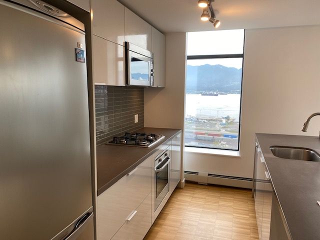 Photo 2: Photos: 1501-108 Cordova St in Vancouver: Gastown Condo for rent (Downtown Vancouver) 