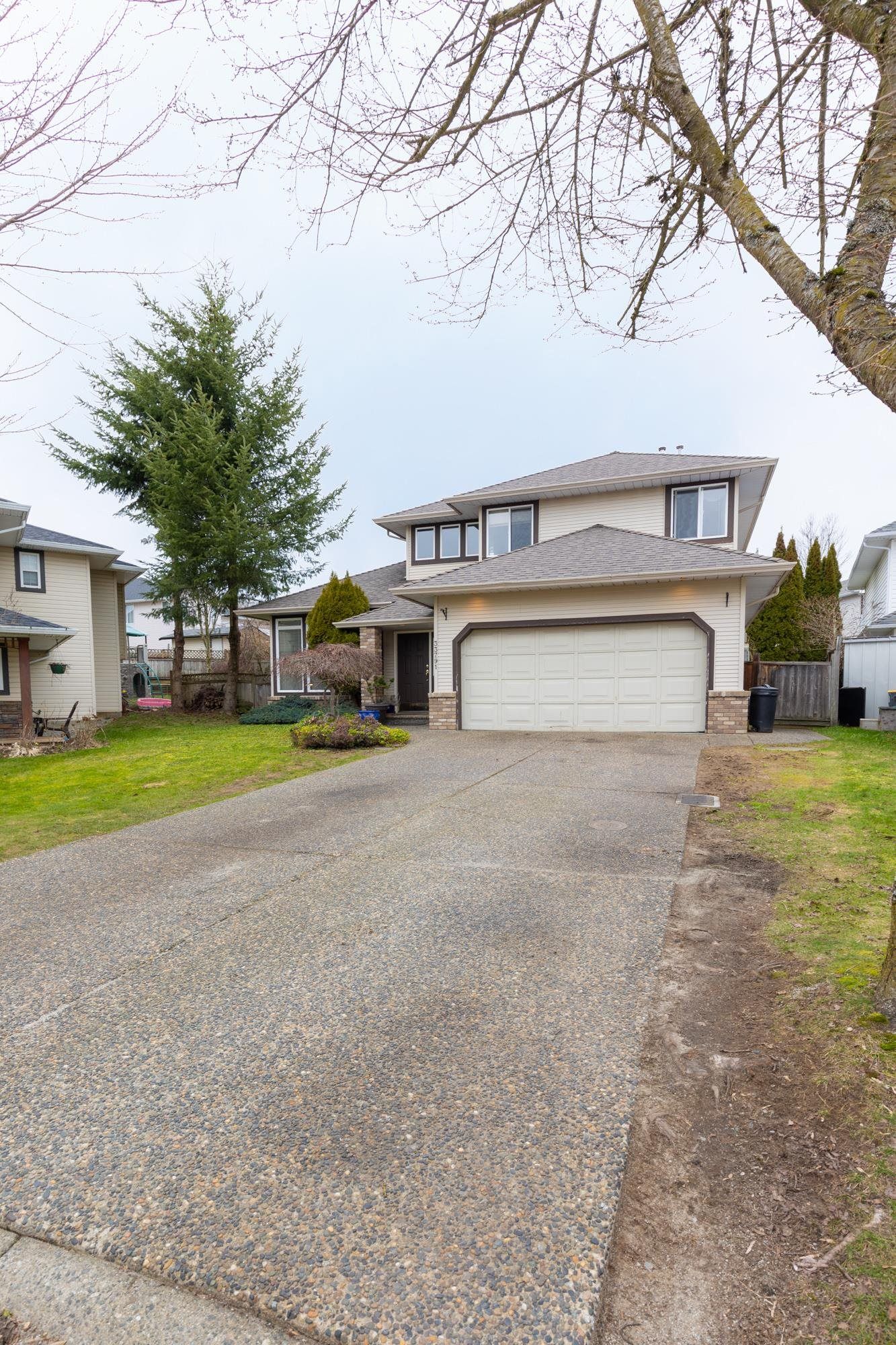 Main Photo: 33791 APPS Court in Mission: Mission BC House for sale in "CHERRY RIDGE" : MLS®# R2666951