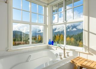 Photo 18: 40873 THE CRESCENT in Squamish: University Highlands House for sale in "University Heights" : MLS®# R2642817
