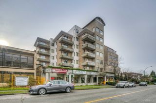 Photo 1: 2 & 3 137 W 17TH Street in North Vancouver: Central Lonsdale Office for sale in "WESTGATE" : MLS®# C8050065