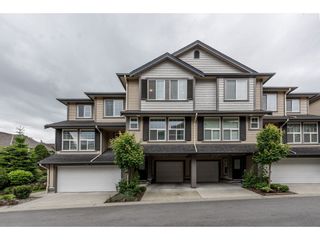 Photo 1: 62 20831 70TH Avenue in Langley: Willoughby Heights Townhouse for sale in "RADIUS MILNER HEIGHTS" : MLS®# R2177188