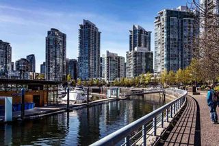 Photo 19: 1802 885 CAMBIE Street in Vancouver: Downtown VW Condo for sale in "THE SMITHE" (Vancouver West)  : MLS®# R2741618