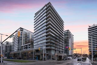 Main Photo: 604 1708 COLUMBIA Street in Vancouver: False Creek Condo for sale in "Wall Centre False Creek" (Vancouver West)  : MLS®# R2650040