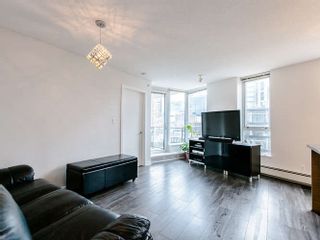 Photo 5: 1502 188 KEEFER PLACE in Vancouver: Downtown VW Condo for sale (Vancouver West)  : MLS®# R2048752