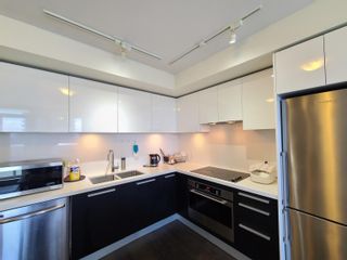 Photo 7: 1606 6333 SILVER AVENUE in Burnaby: Metrotown Condo for sale (Burnaby South)  : MLS®# R2690124