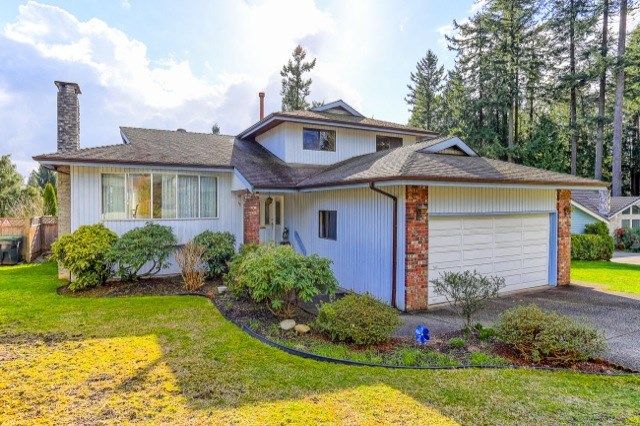 Main Photo: 2472 LEDUC Avenue in Coquitlam: Central Coquitlam House for sale : MLS®# R2037999
