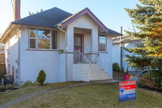 Photo 3: 1117 Wychbury Ave in Esquimalt: Es Saxe Point House for sale : MLS®# 919212