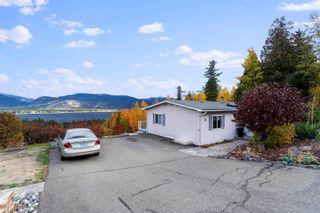 Photo 1: 11 1420 Trans Canada Highway in Sorrento: House for sale : MLS®# 10264503