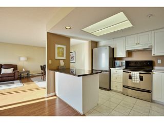 Photo 10: 2005 719 PRINCESS Street in New Westminster: Uptown NW Condo for sale in "Stirling Place" : MLS®# V1109725