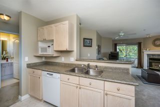 Photo 9: 440 33173 OLD YALE RD Road in Abbotsford: Central Abbotsford Condo for sale : MLS®# R2120894