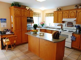 Photo 3: 35 Greg Avenue in New Minas: 404-Kings County Residential for sale (Annapolis Valley)  : MLS®# 202009857