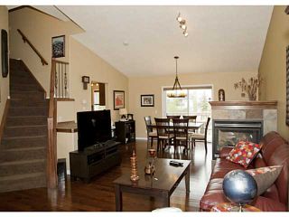 Photo 3: 236 HILLCREST Court: Strathmore Residential Detached Single Family for sale : MLS®# C3576153