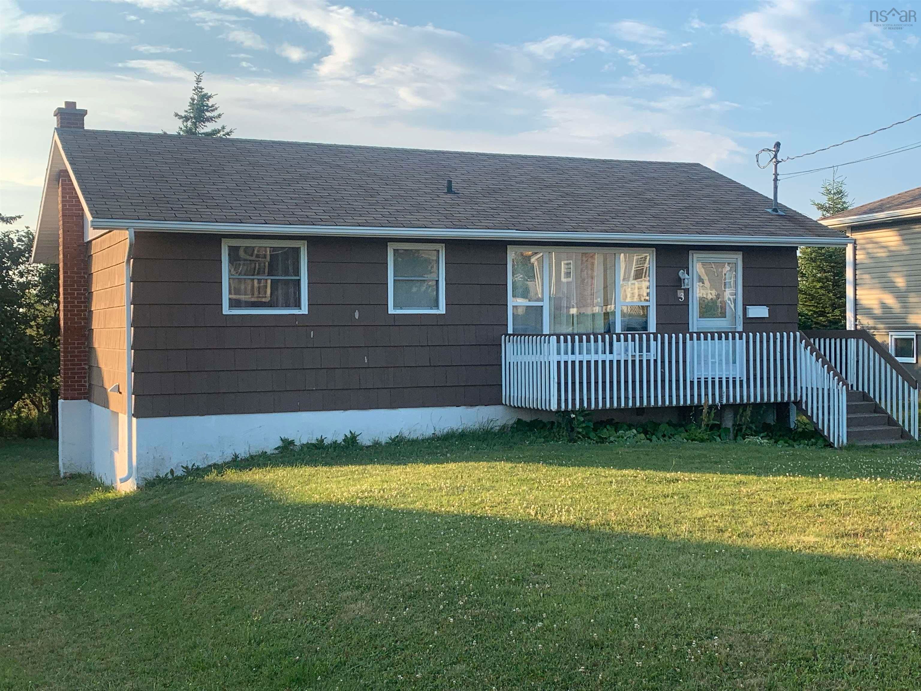 Main Photo: 3 Seventh Street in Glace Bay: 203-Glace Bay Residential for sale (Cape Breton)  : MLS®# 202218367