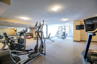 Photo 3: 1706 235 GUILDFORD Way in Port Moody: North Shore Pt Moody Condo for sale in "THE SINCLAIR" : MLS®# R2115644