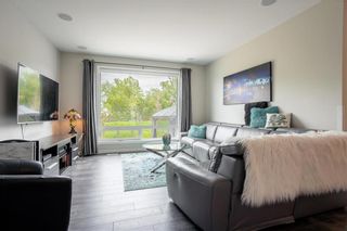 Photo 5: 71 Joynson Crescent in Winnipeg: Charleswood Residential for sale (1H)  : MLS®# 202213906
